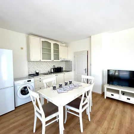 Apartment апартамент флорес - Flores *